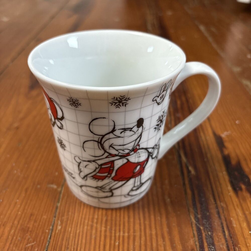 Mickey Mouse Disney Sketchbook Red White Mug Cup Christmas